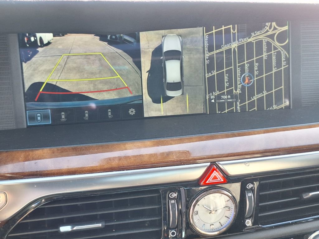 Used 2017 Genesis G90 3.3T Premium image 17