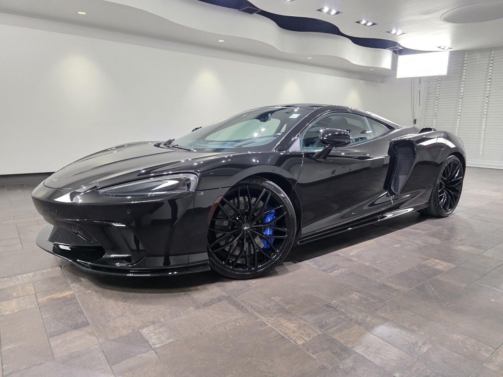 The $313,000 Benchmark: McLaren Pins Its Next Chapter to the Showroom Floor — image 6