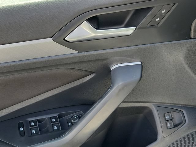 Used 2023 Volkswagen Jetta SE w/ Panoramic Sunroof Package FWD image 15