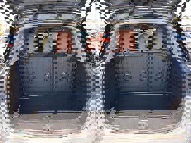 Used 2025 Nissan Pathfinder Platinum w/ Cargo Package image 28