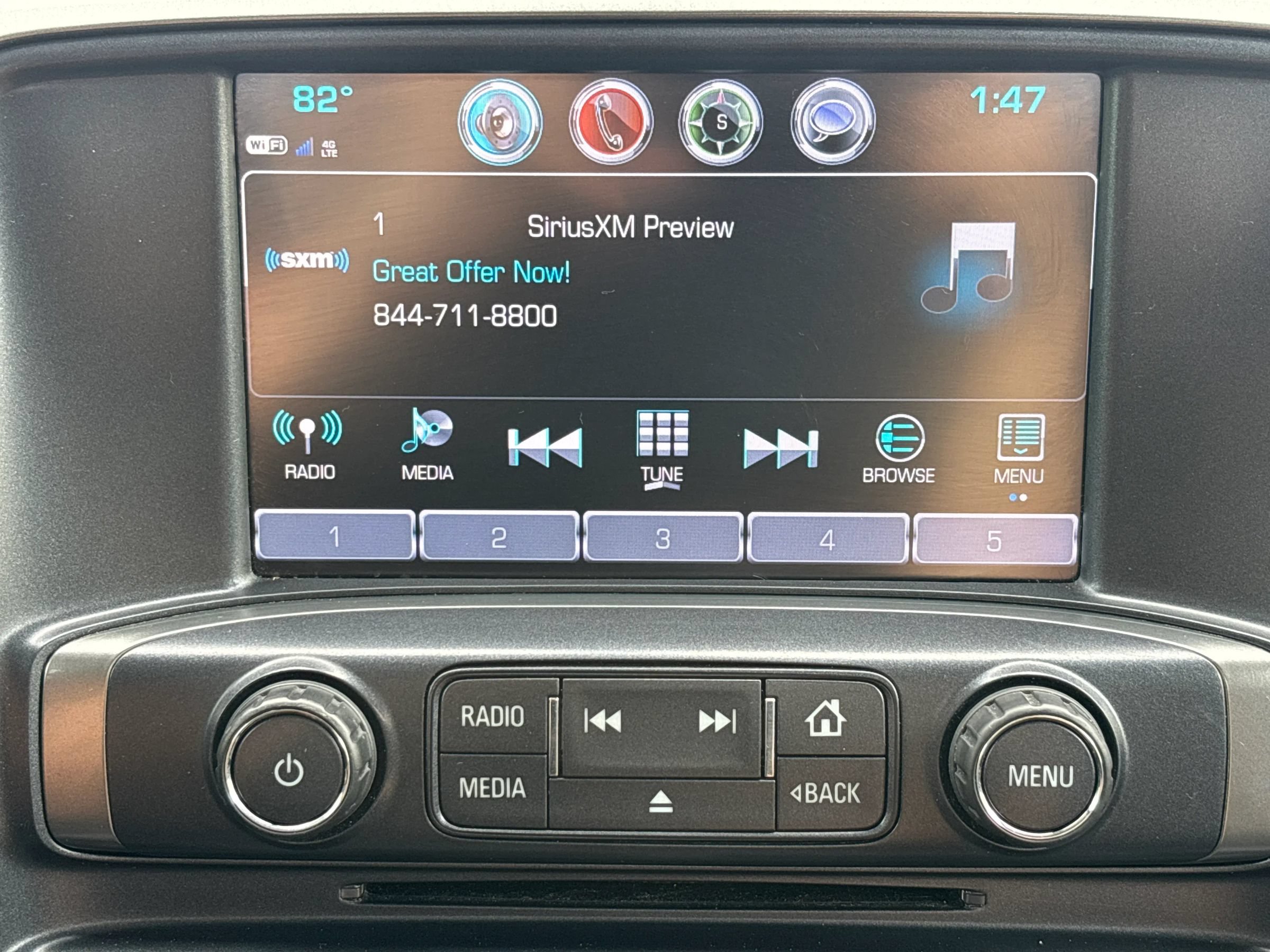 Used 2018 Chevrolet Silverado 1500 LT w/ Texas Edition RWD image 26