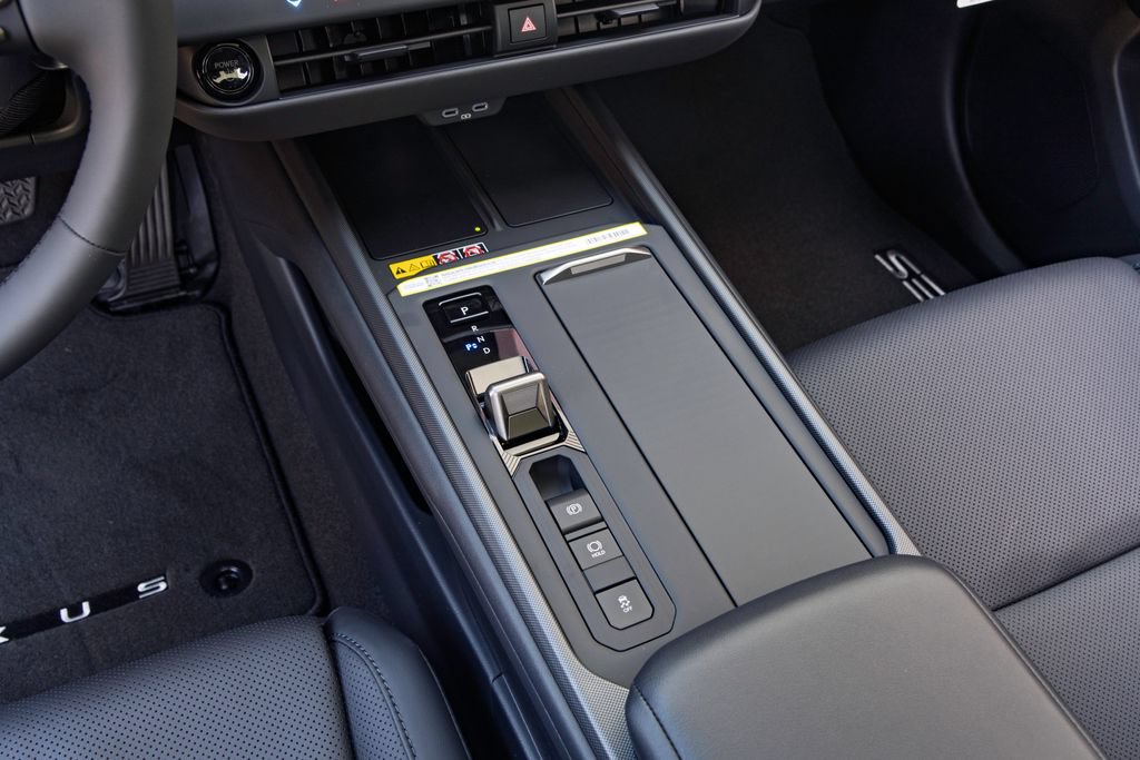 New 2026 Lexus ES 350e w/ Convenience Package FWD image 21