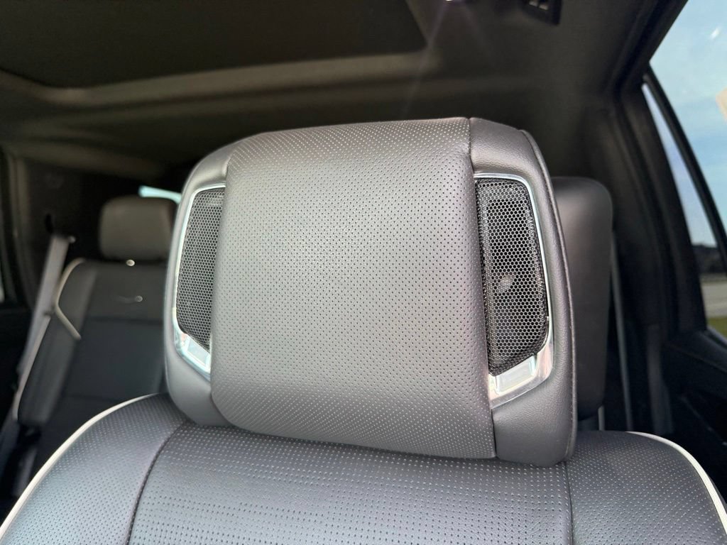 Certified 2024 Cadillac Escalade Sport w/ Touring Package AWD/4WD image 28