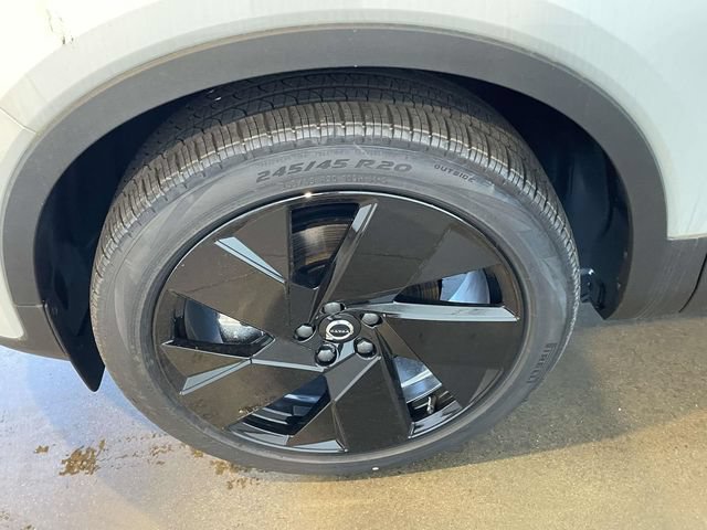 New 2026 Volvo XC40 B5 Ultra w/ Protection Package Premier AWD/4WD image 12