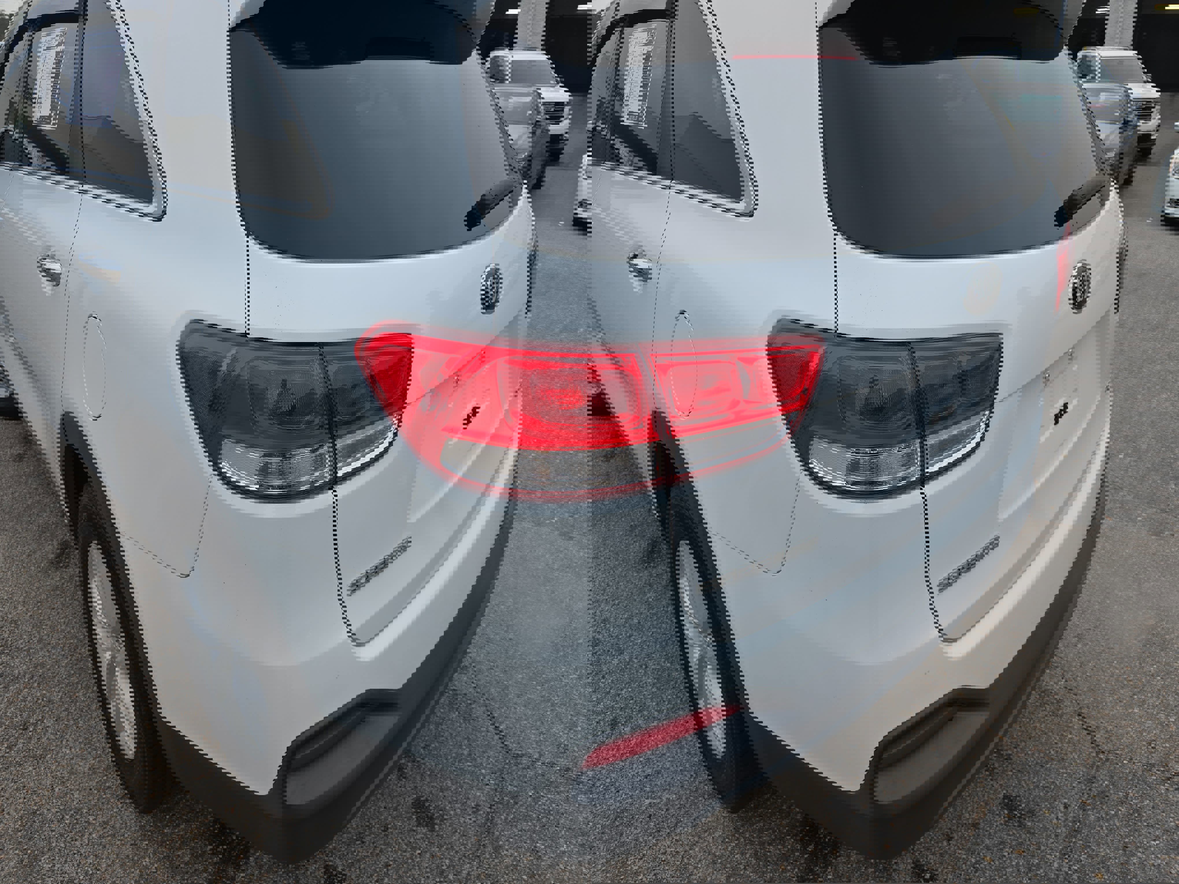 Used 2016 Kia Sorento LX image 37