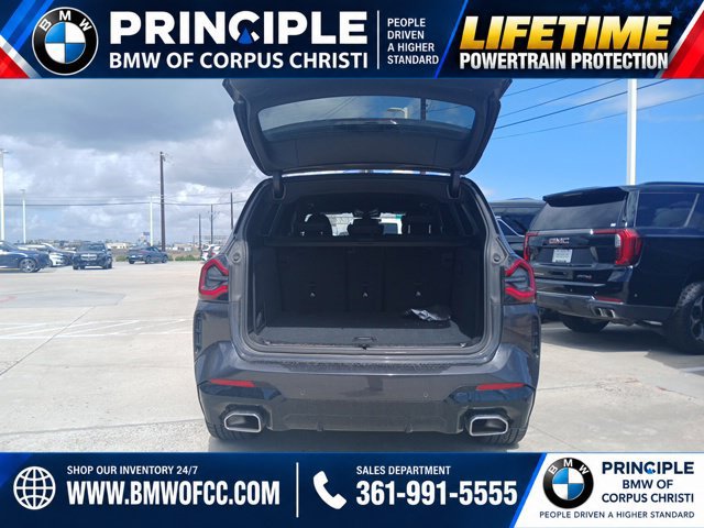 Used 2024 BMW X3 sDrive30i w/ M Sport Package RWD image 10