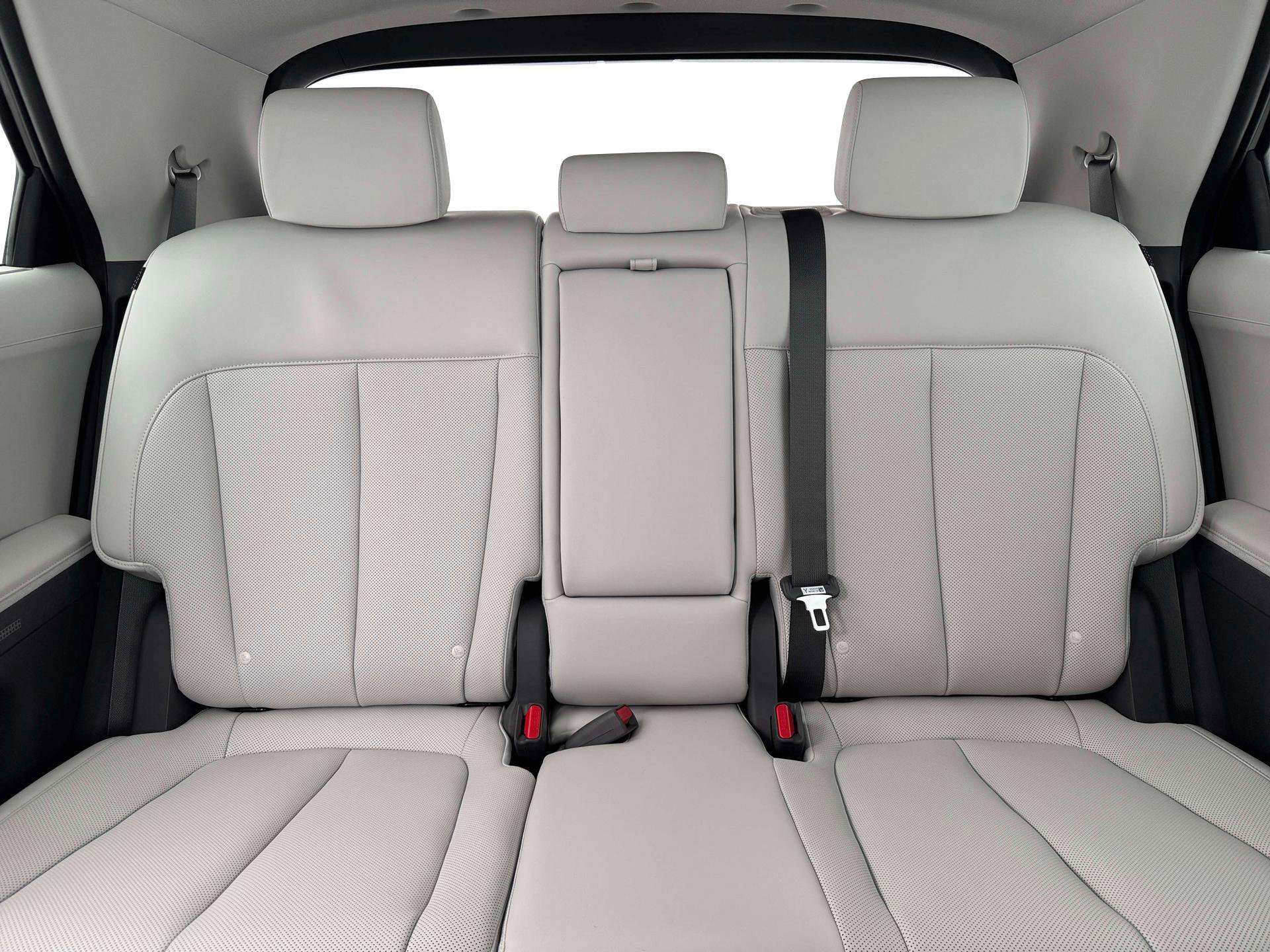 New 2025 Hyundai Ioniq 5 Limited image 14