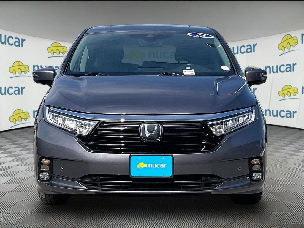 Used 2023 Honda Odyssey Elite image 2