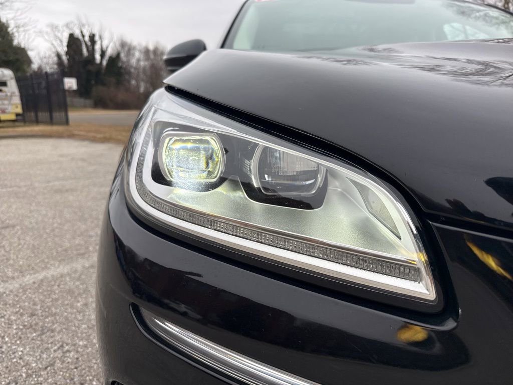 Used 2024 Lincoln Corsair Grand Touring w/ Equipment Group 302A image 37