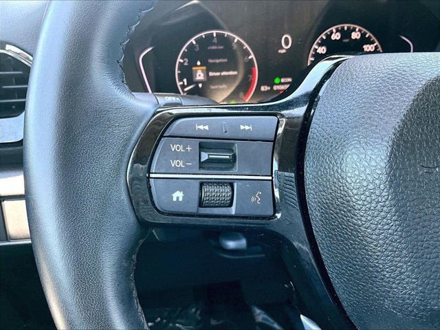 Used 2025 Honda Pilot Touring image 20