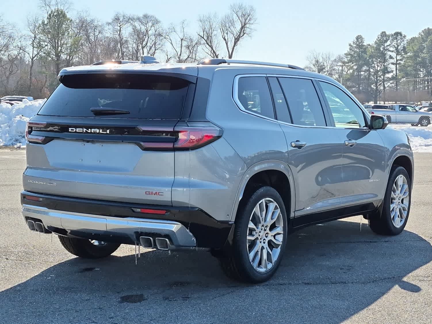 New 2026 GMC Acadia Denali w/ Super Cruise Package AWD/4WD image 3