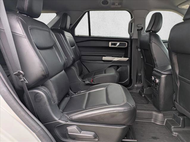 Used 2023 Ford Explorer XLT w/ Equipment Group 202A image 21