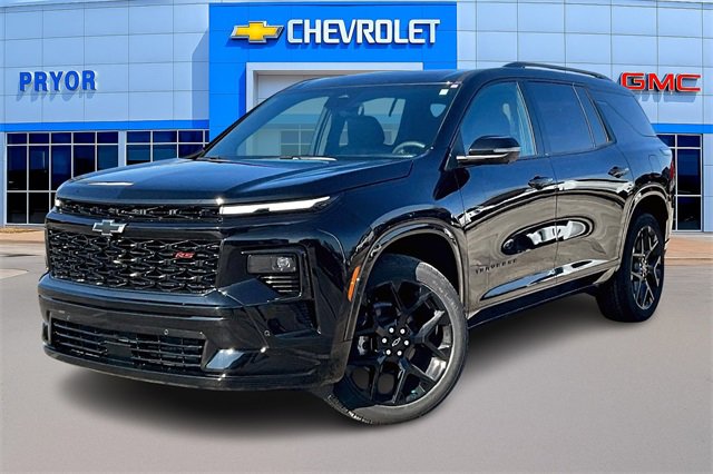 Used 2025 Chevrolet Traverse RS w/ LPO, Floor Liner Package image 3