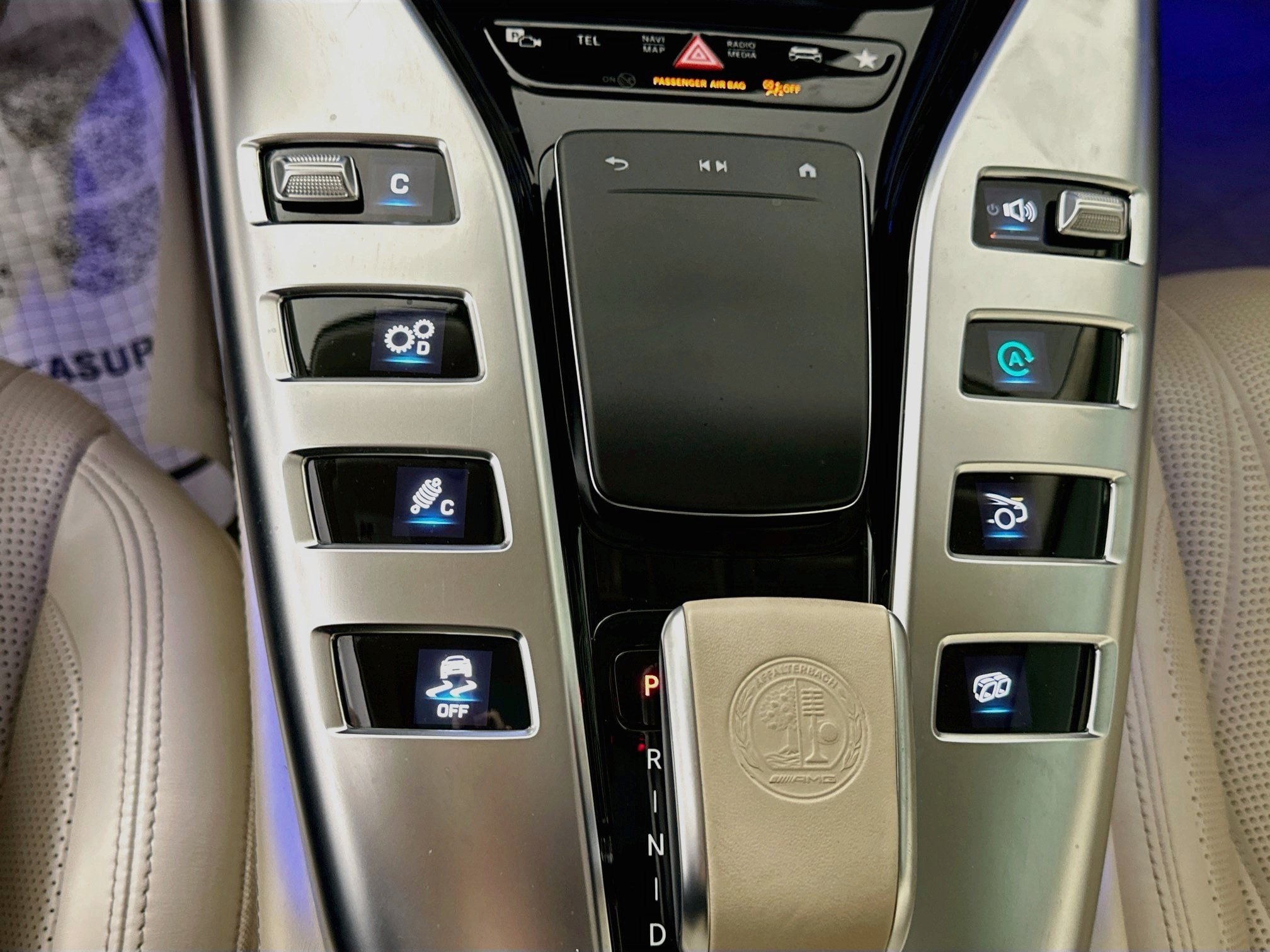 Certified 2022 Mercedes-Benz AMG GT 53 w/ Executive Rear Seat Package image 22