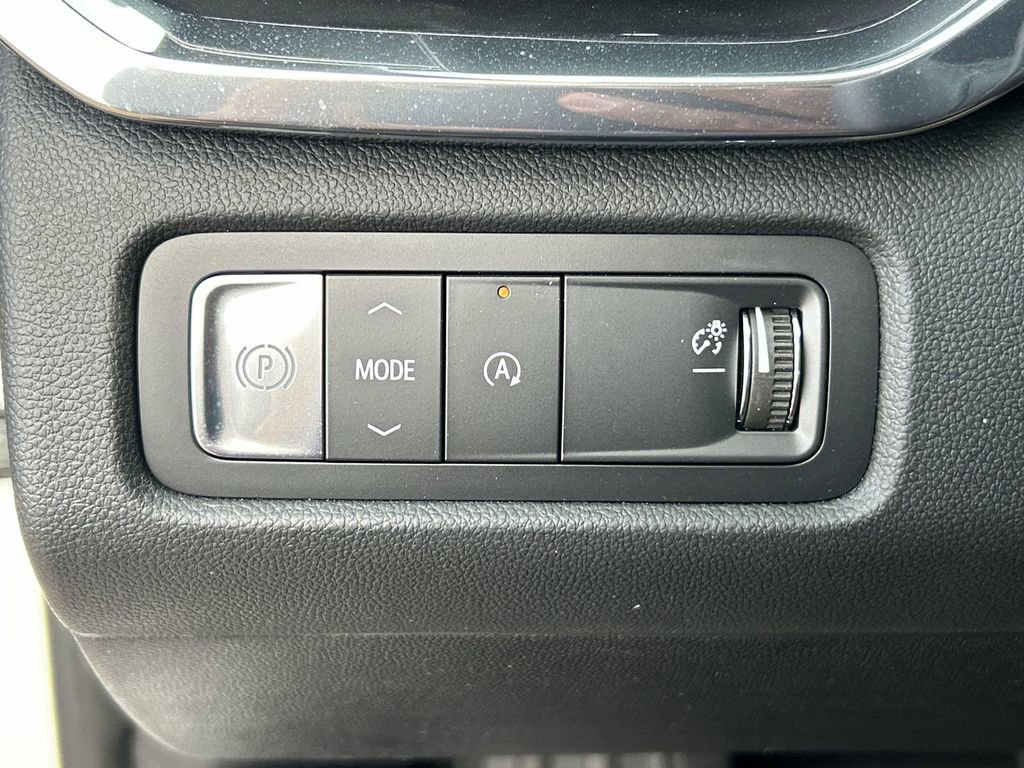 New 2026 GMC Acadia Elevation w/ Elevation Premium Package FWD image 18