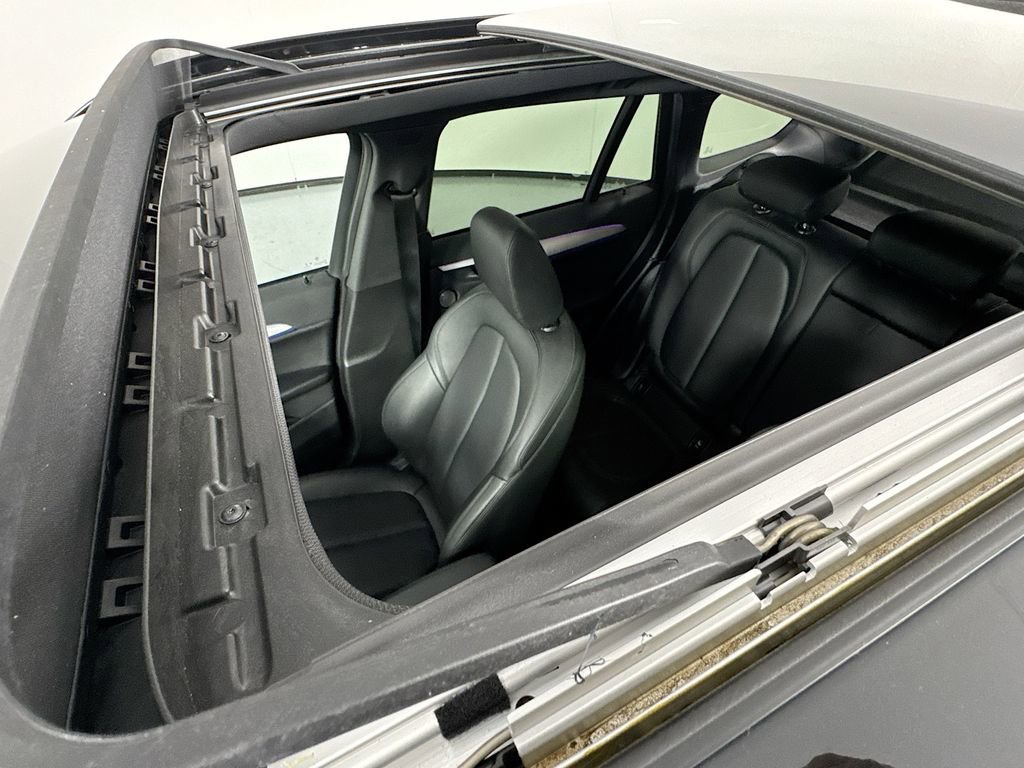 Used 2021 BMW X1 sDrive28i w/ M Sport Package image 26
