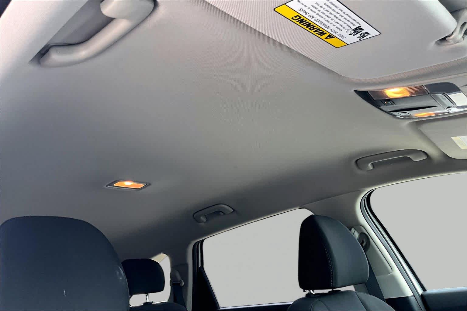 Certified 2026 Kia Sorento LX FWD image 12