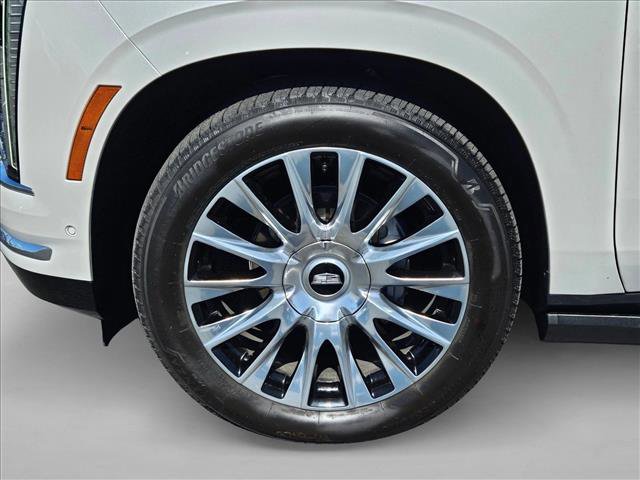 Used 2025 Cadillac Escalade Premium Luxury Platinum w/ LPO, Floor Liner Package AWD/4WD image 24