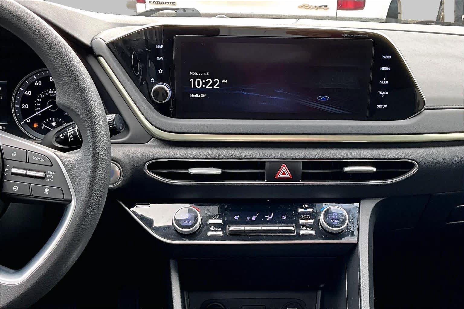 Used 2023 Hyundai Sonata SEL FWD image 7