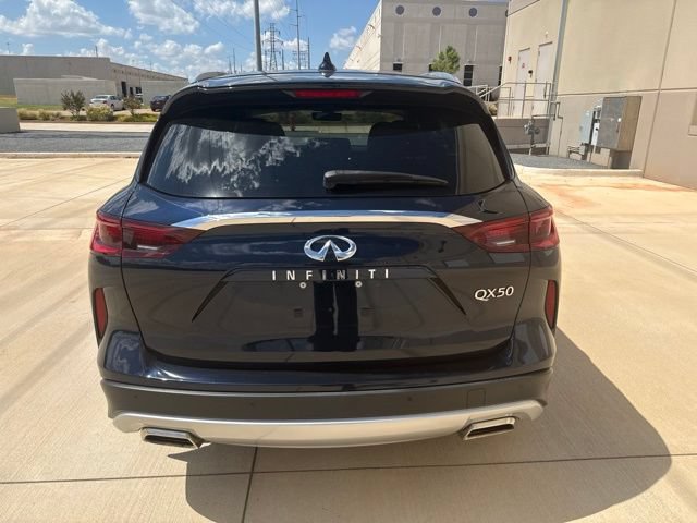 Used 2024 INFINITI QX50 Luxe FWD image 6