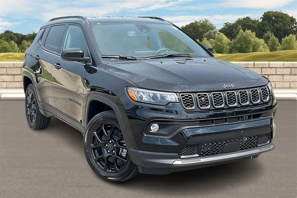 New 2025 Jeep Compass Latitude w/ Convenience Group image 2