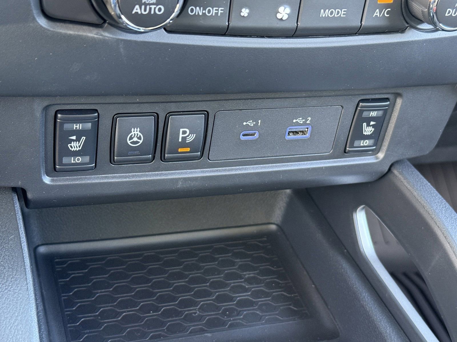 New 2026 Nissan Frontier SV w/ All-Weather Content Package AWD/4WD image 30