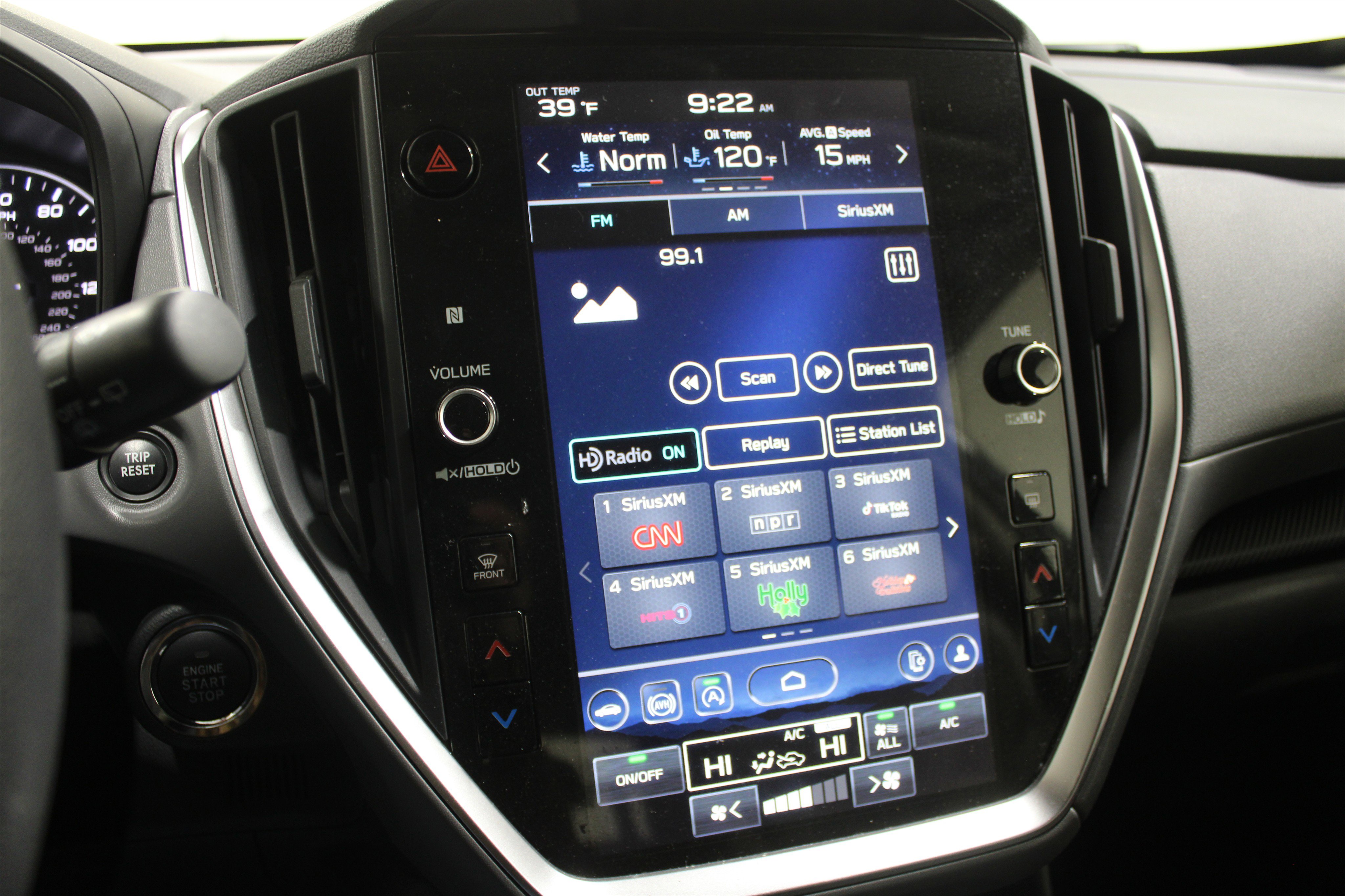 Used 2024 Subaru Crosstrek 2.0i Premium image 13