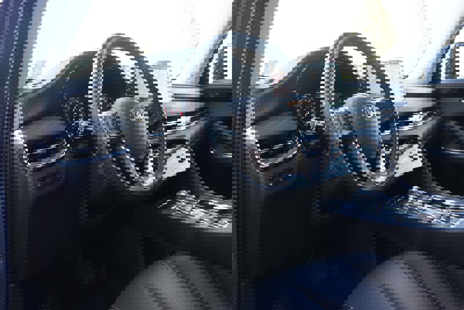 Certified 2025 INFINITI QX60 Sensory w/ Vision Package image 16