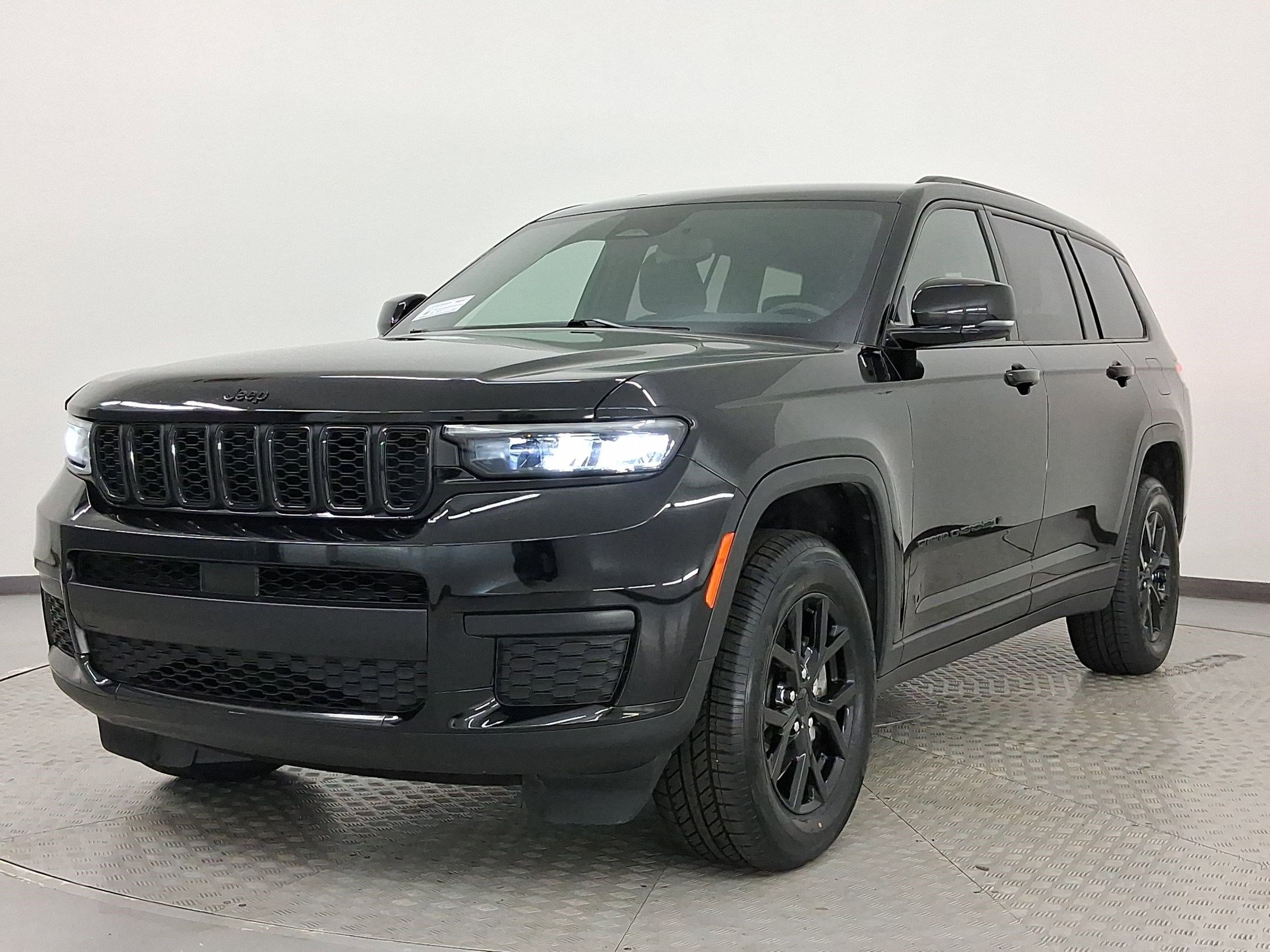 Used 2024 Jeep Grand Cherokee L Laredo