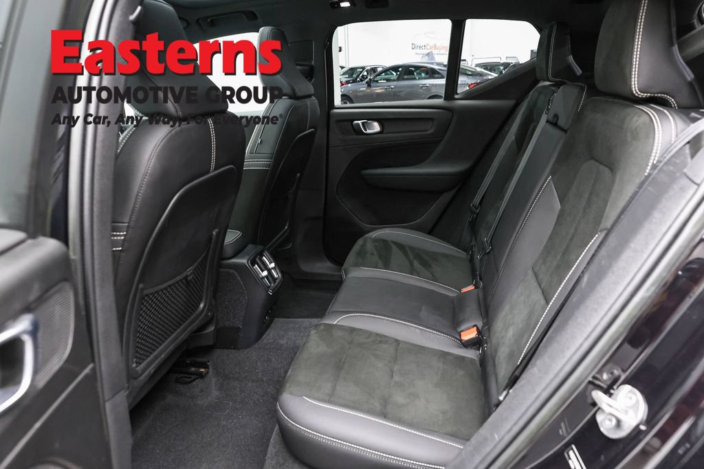 Used 2022 Volvo XC40 P8 Recharge Plus AWD/4WD image 21