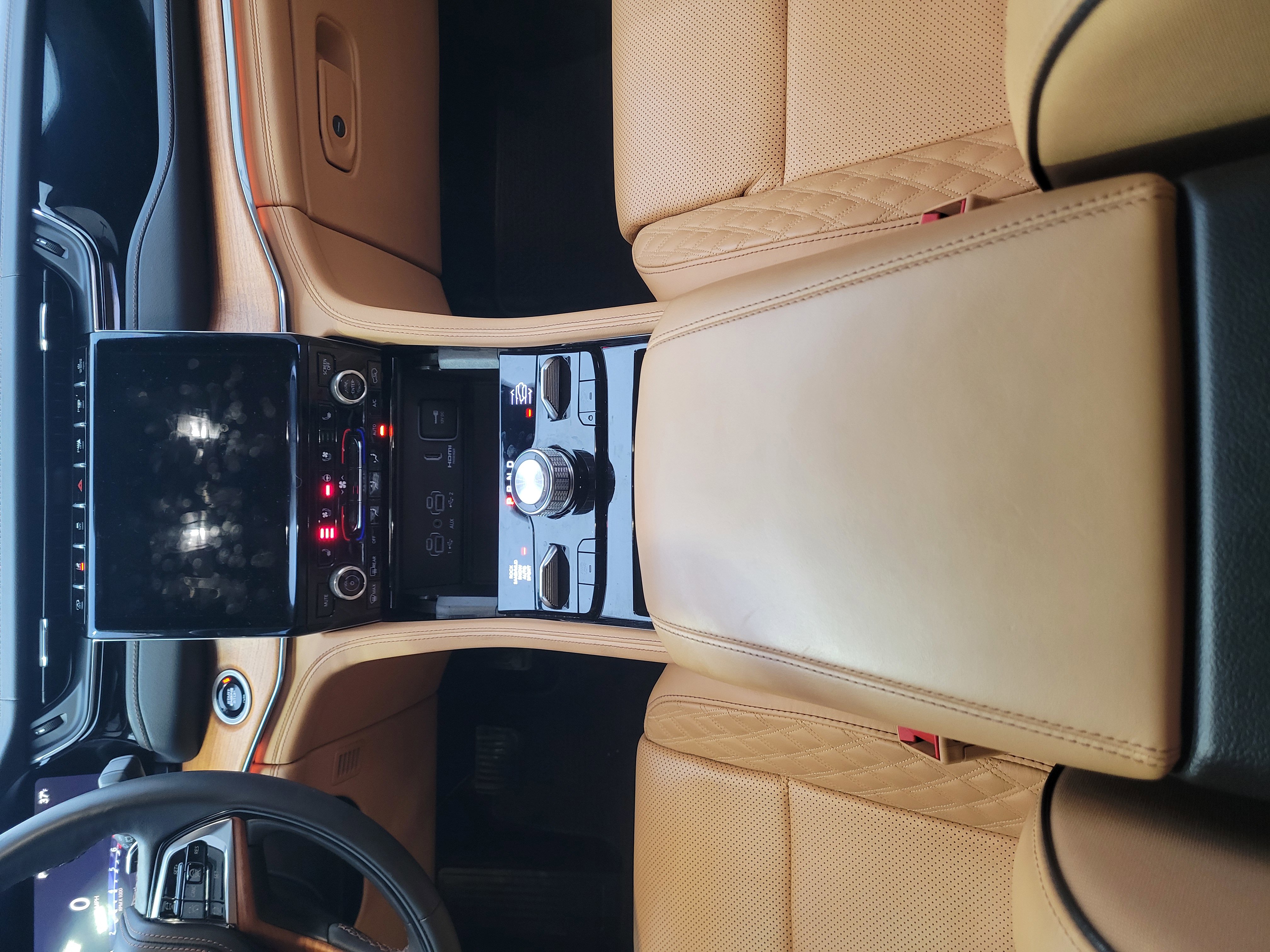 Used 2024 Jeep Grand Cherokee L Summit image 21