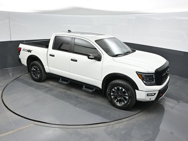Used 2023 Nissan Titan PRO-4X w/ Pro-4x Convenience Package AWD/4WD image 51