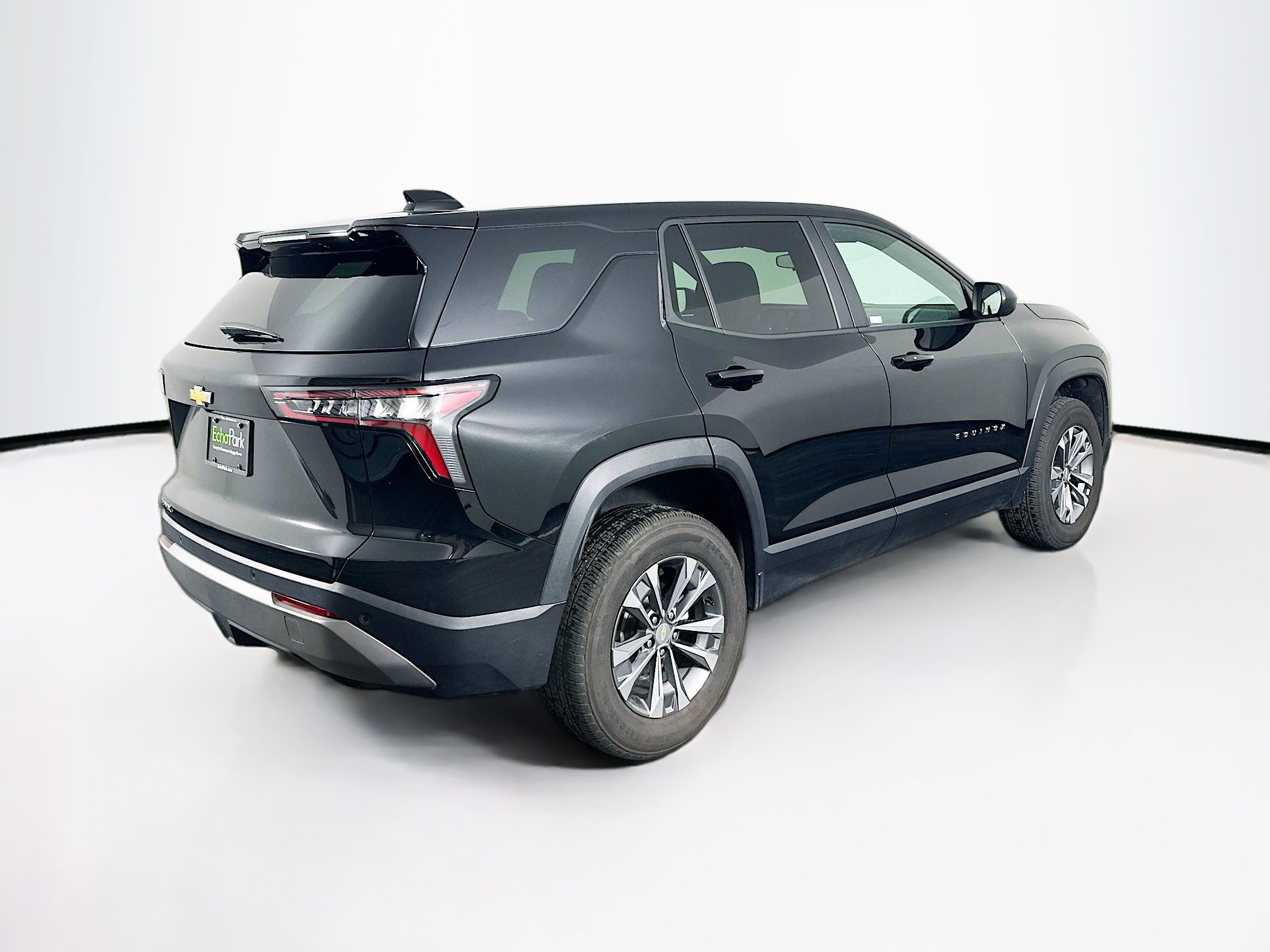 Used 2025 Chevrolet Equinox LT image 9