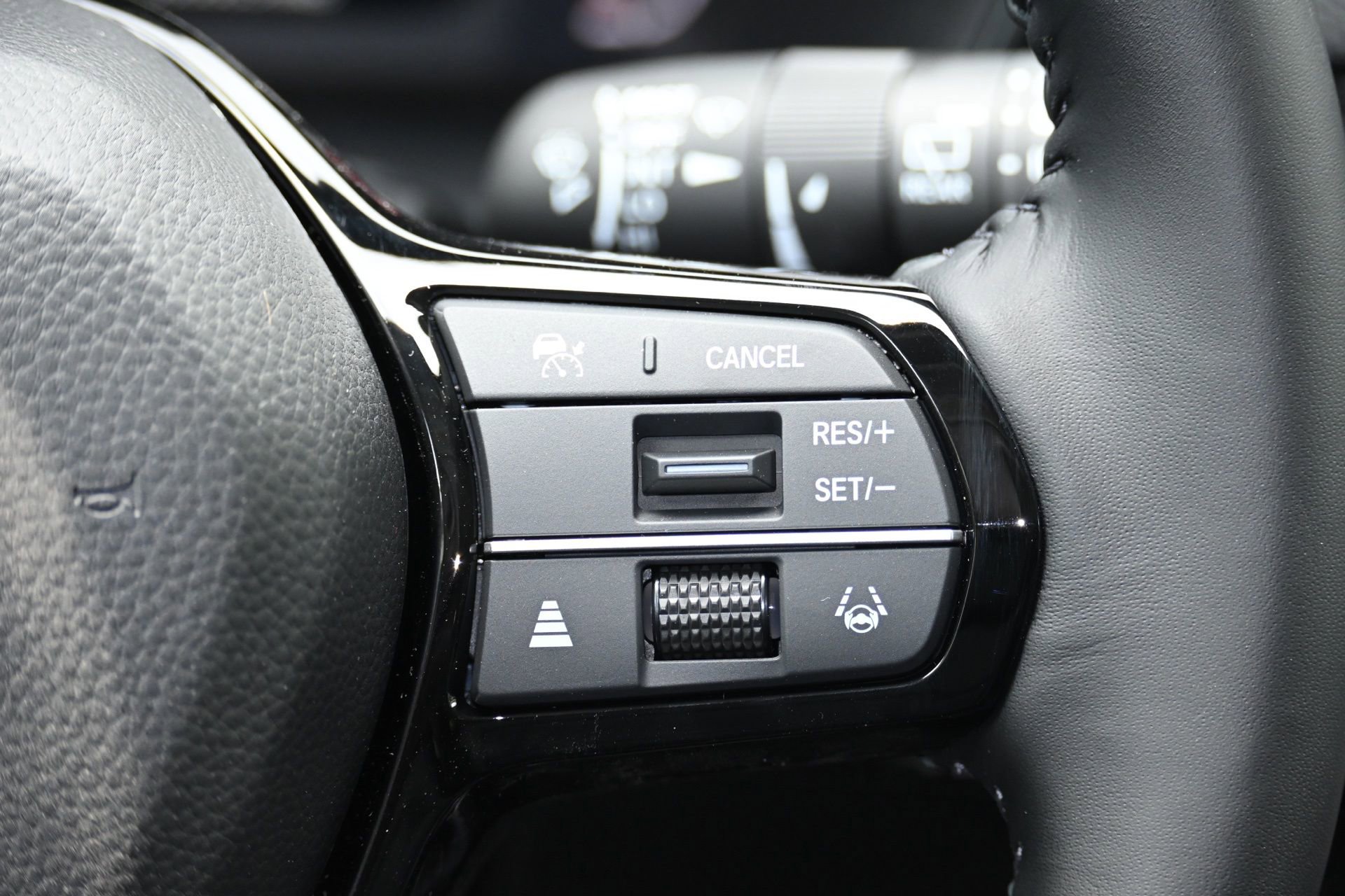 New 2026 Honda CR-V EX-L image 30