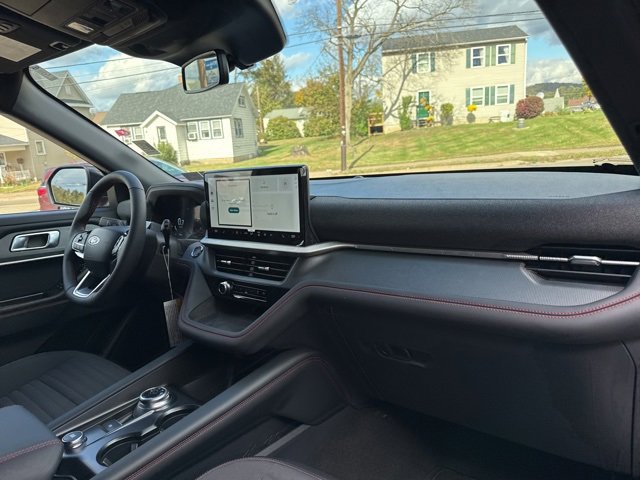 New 2026 Ford Explorer ST-Line image 37