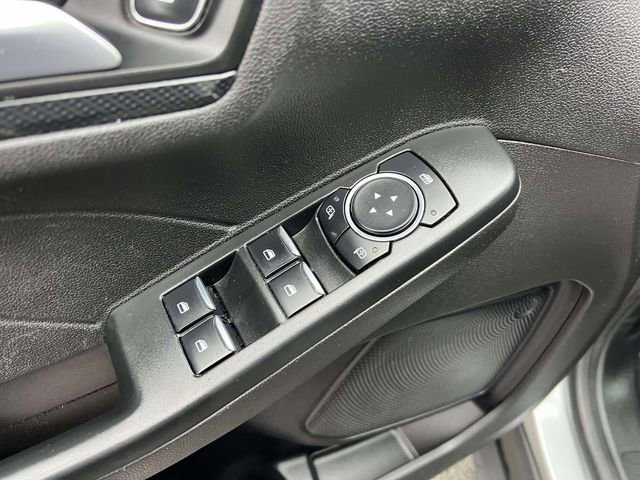 Used 2023 Ford Escape ST-Line image 12