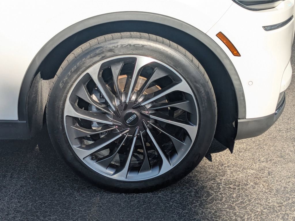 Used 2021 Lincoln Aviator Reserve w/ Equipment Group 201A image 21