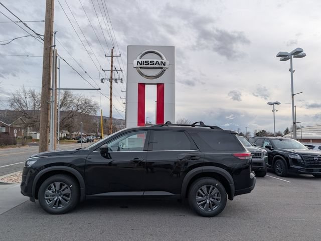 New 2026 Nissan Pathfinder SV AWD/4WD image 1