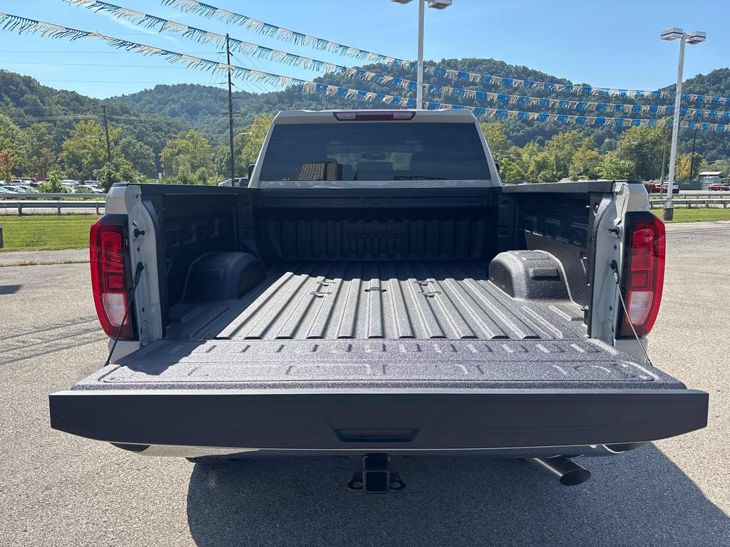 Used 2026 GMC Sierra 2500 SLE AWD/4WD image 24