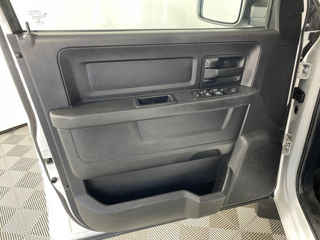 Used 2014 RAM 1500 ST w/ SXT Appearance Group AWD/4WD image 14