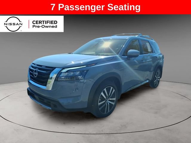 Certified 2025 Nissan Pathfinder Platinum w/ Cargo Package AWD/4WD image 1