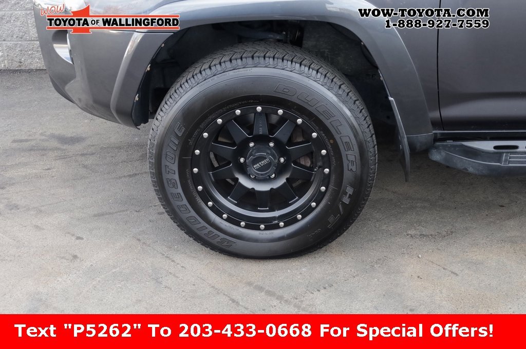 Certified 2020 Toyota 4Runner SR5 Premium w/ Moonroof Package image 3