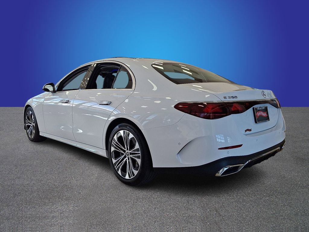 Used 2024 Mercedes-Benz E 350 4MATIC Sedan image 4