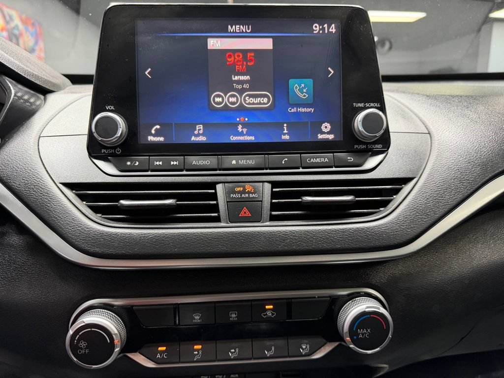 Used 2022 Nissan Altima 2.5 SV FWD image 24
