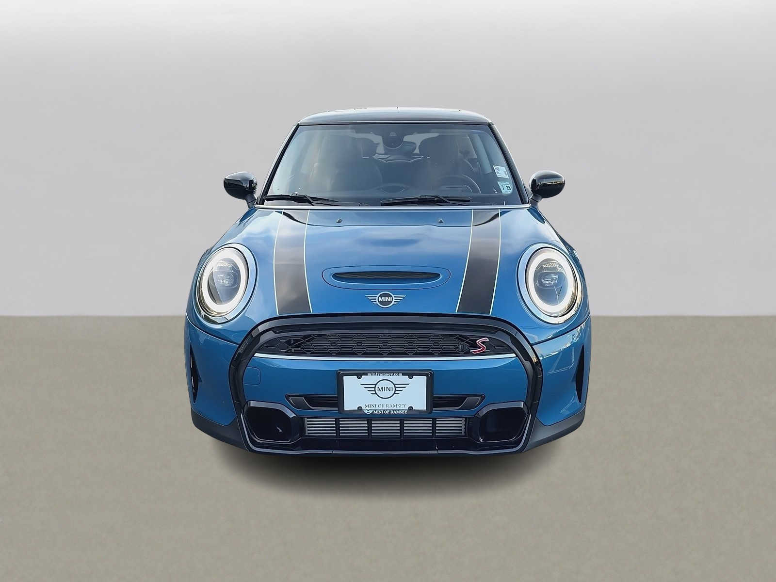 Used 2024 MINI Cooper S FWD image 3