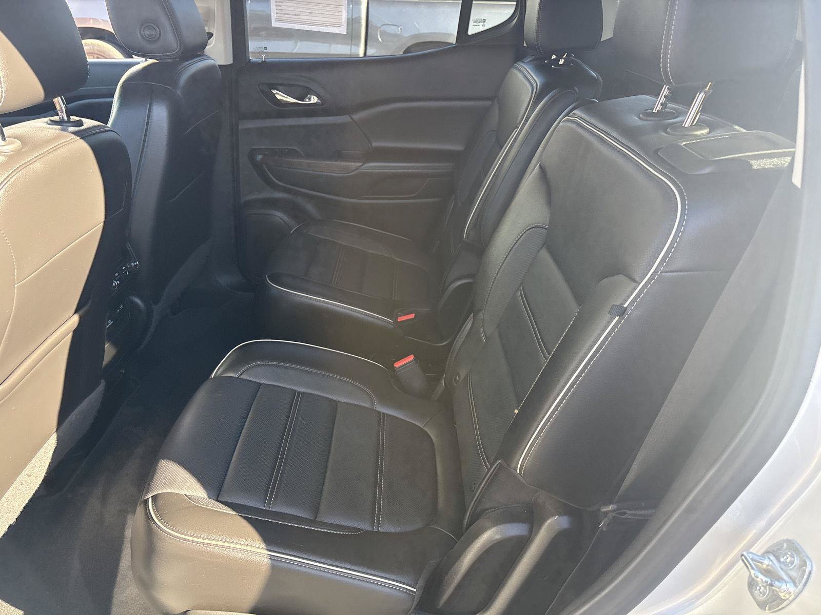 Used 2020 GMC Acadia Denali AWD/4WD image 10