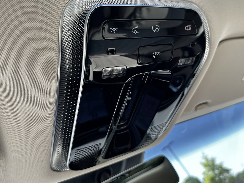 New 2026 Mercedes-Benz EQS 400 4MATIC SUV image 35