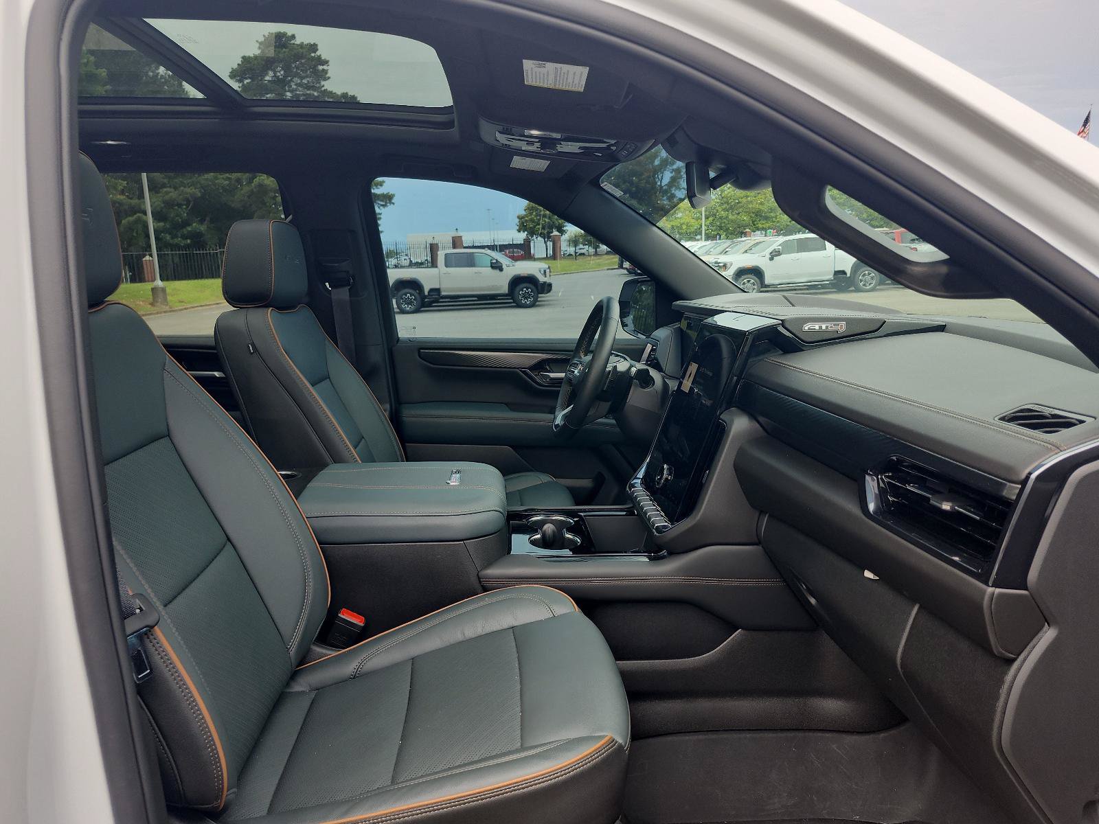 Certified 2026 GMC Yukon AT4 w/ LPO, Floor Liner Package AWD/4WD image 8