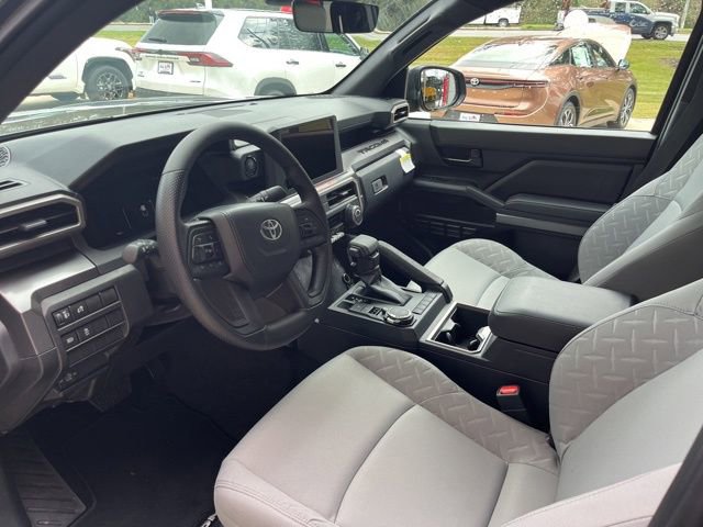 Used 2025 Toyota Tacoma SR5 image 38