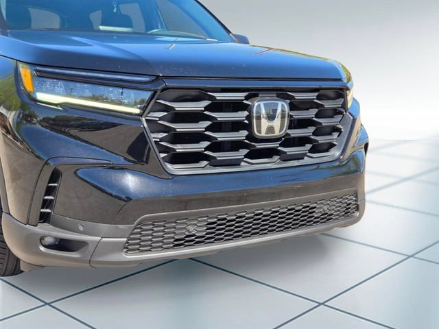 Certified 2023 Honda Pilot Sport image 2